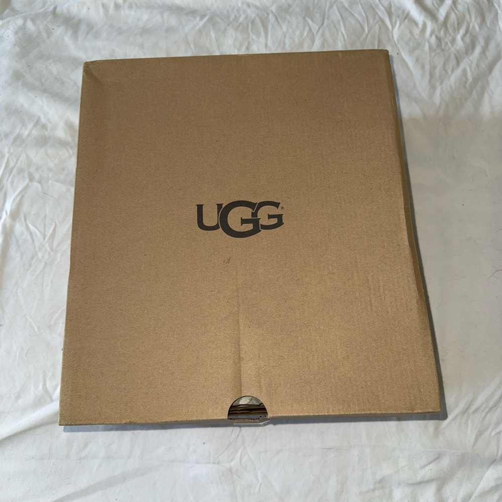 UGG Brown Boots-Classic Short